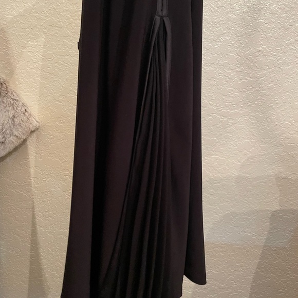 White House Black Market Woman’s Black Long Flutter Sleeve Top size smalll - Picture 16 of 16